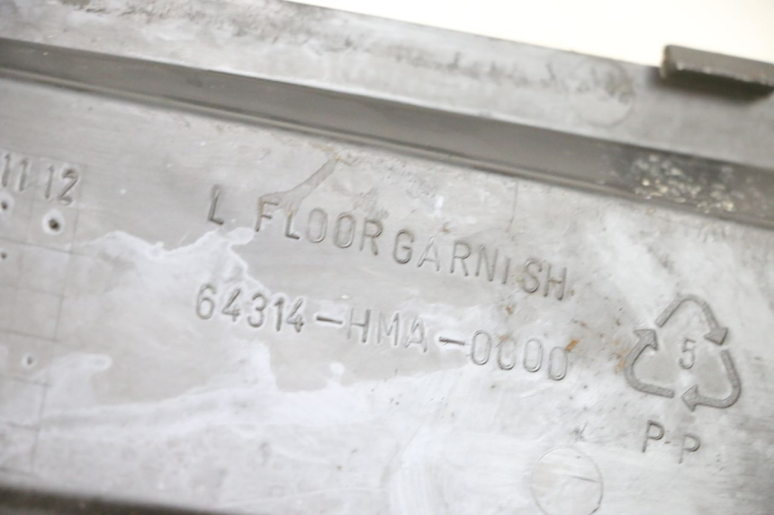 photo de JONCTION MARCHE PIED GAUCHE SYM GTS EVO 125 (2009 - 2013) - Détail de la pièce