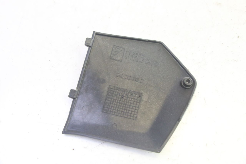 photo de JONCTION MARCHE PIED GAUCHE PIAGGIO MP3 RL 250 (2007 - 2010) - Zoom état d’usage