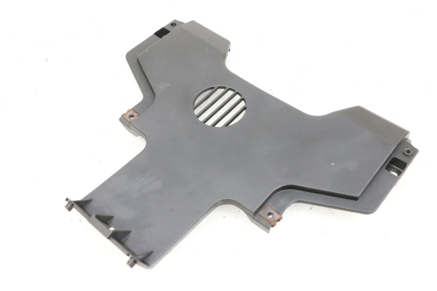 photo de JONCTION MARCHE PIED PIAGGIO MP3 HPE 350 (2018 - 2020) - Vue d’ensemble