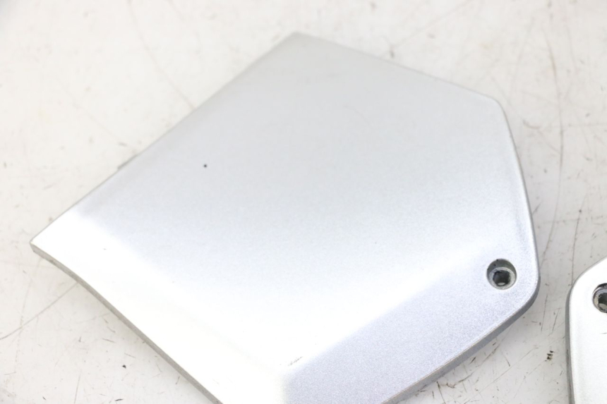 photo de JONCTION MARCHE PIED PIAGGIO MP3 LT 300 (2010 - 2016)