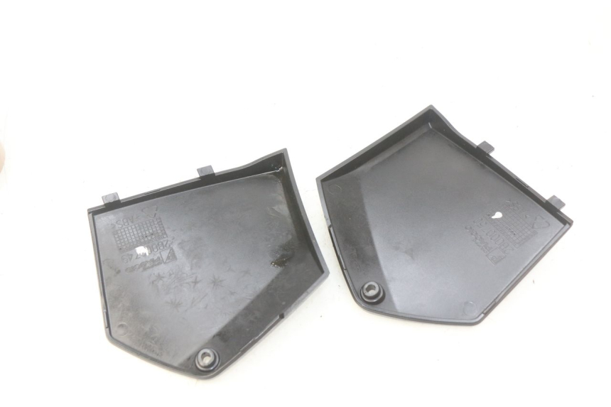 photo de JONCTION MARCHE PIED PIAGGIO MP3 500 (2014 - 2016)