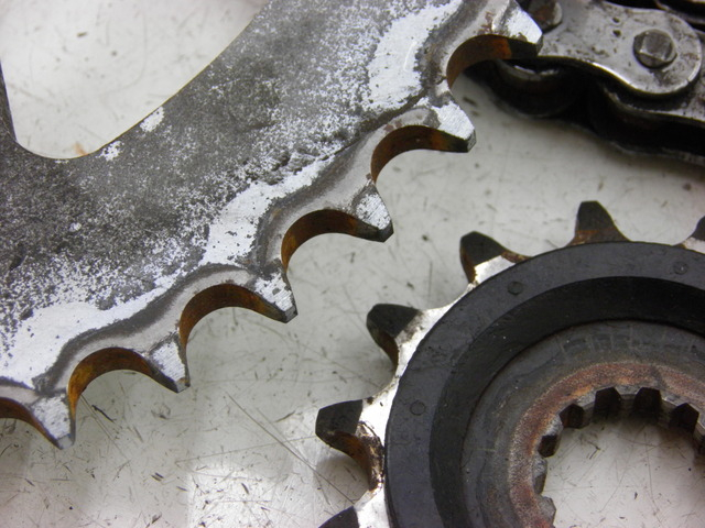 photo de KIT CHAINE SUZUKI GSX F GSXF 650 (2007 - 2015)