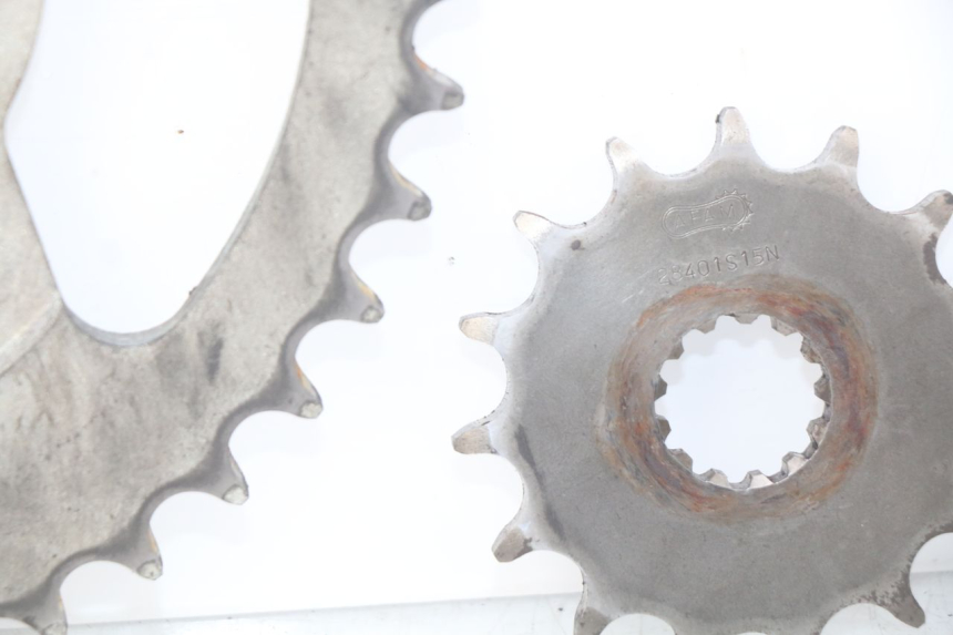 photo de KIT CHAINE SUZUKI SV N 650 (1999 - 2002)