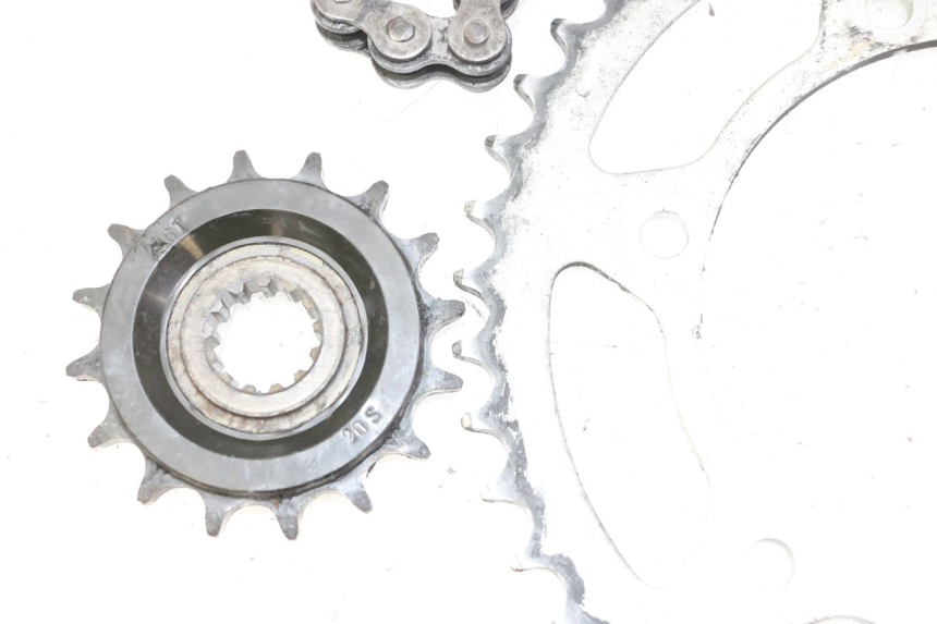 photo de KIT CHAINE YAMAHA XJ6 ABS 600 (2008 - 2016)