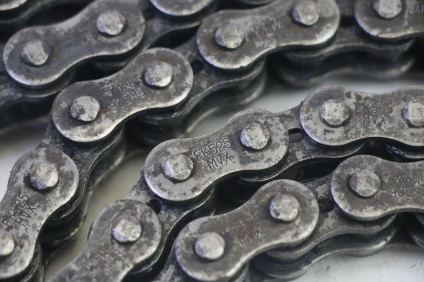 photo de KIT CHAINE KAWASAKI ZR 7 750 (1999 - 2001) - État de surface