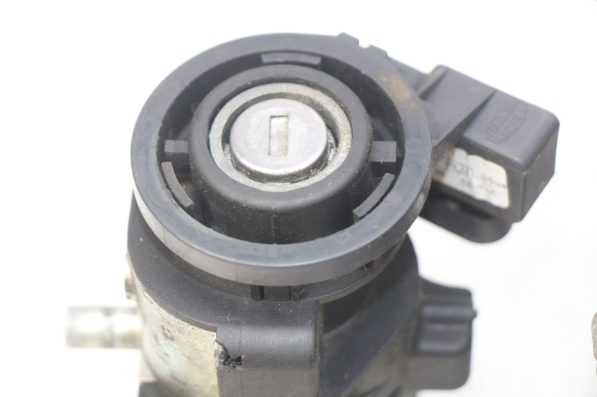 photo de KIT SERRURE CLE CDI NEIMAN PIAGGIO MP3 500 (2014 - 2016)