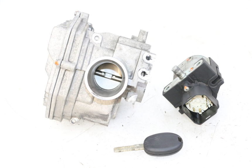 photo de KIT SERRURE CLE CDI NEIMAN PIAGGIO MP3 500 (2014 - 2016)