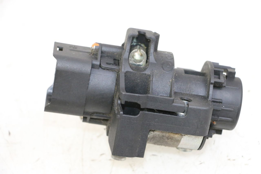 photo de KIT SERRURE CLE CDI NEIMAN PIAGGIO MP3 500 (2014 - 2016)