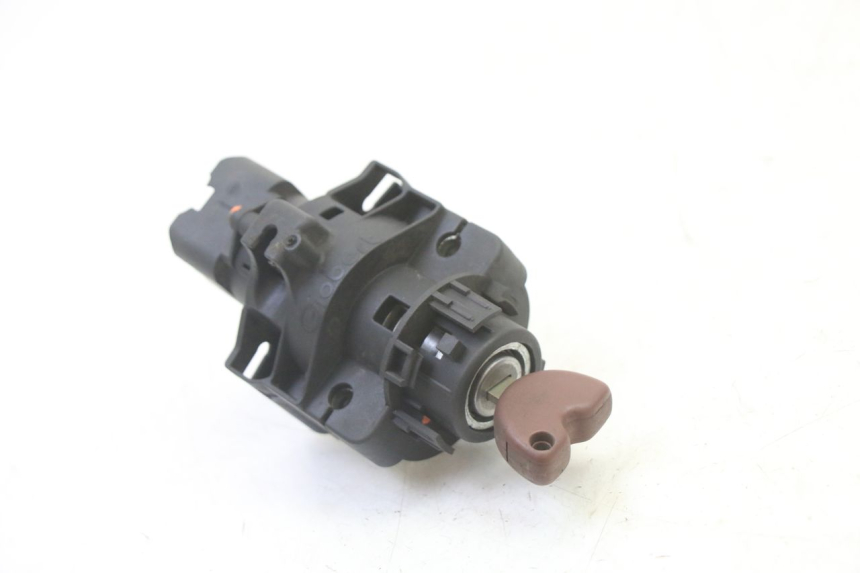 photo de KIT SERRURE CLE CDI NEIMAN PIAGGIO MP3 RL 250 (2007 - 2010)