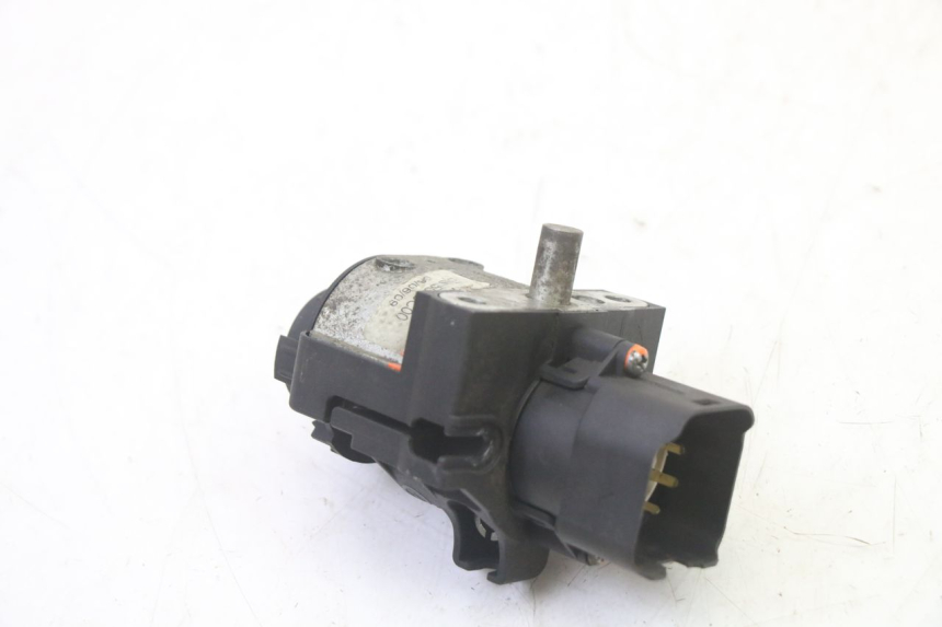 photo de KIT SERRURE CLE CDI NEIMAN PIAGGIO MP3 RL 250 (2007 - 2010)