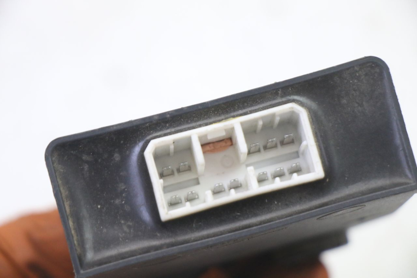 photo de KIT SERRURE CLE CDI NEIMAN PIAGGIO MP3 RL 250 (2007 - 2010)