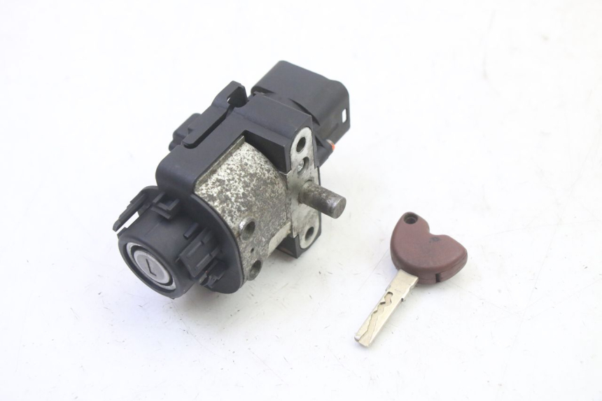 photo de KIT SERRURE CLE CDI NEIMAN PIAGGIO MP3 RL 250 (2007 - 2010)