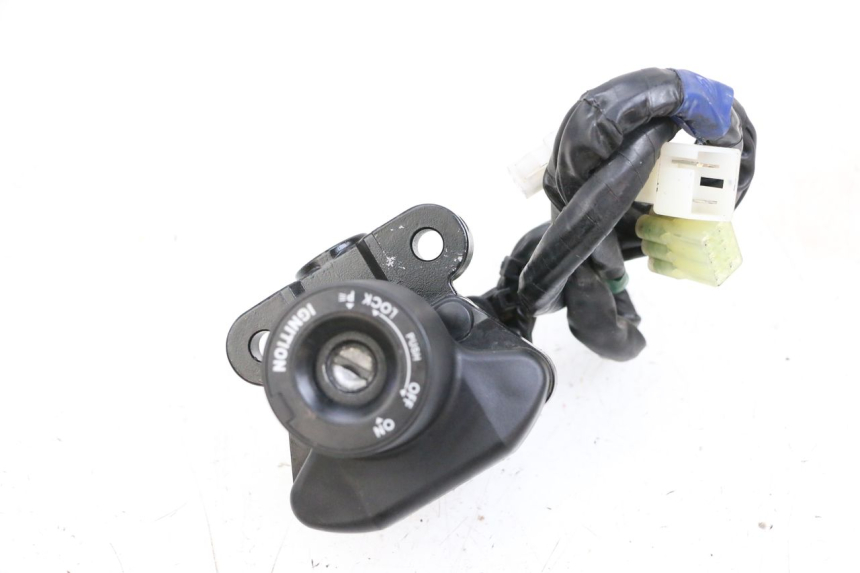 photo de KIT SERRURE CLE CDI NEIMAN YAMAHA MT-07 MT07 ABS 700 (2018 - 2020) - Détail de la pièce