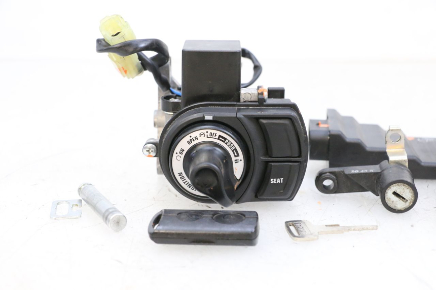 photo de KIT SERRURE CLE CDI NEIMAN YAMAHA NEO'S CORE 1 (2022 - 2026) - Angle alternatif