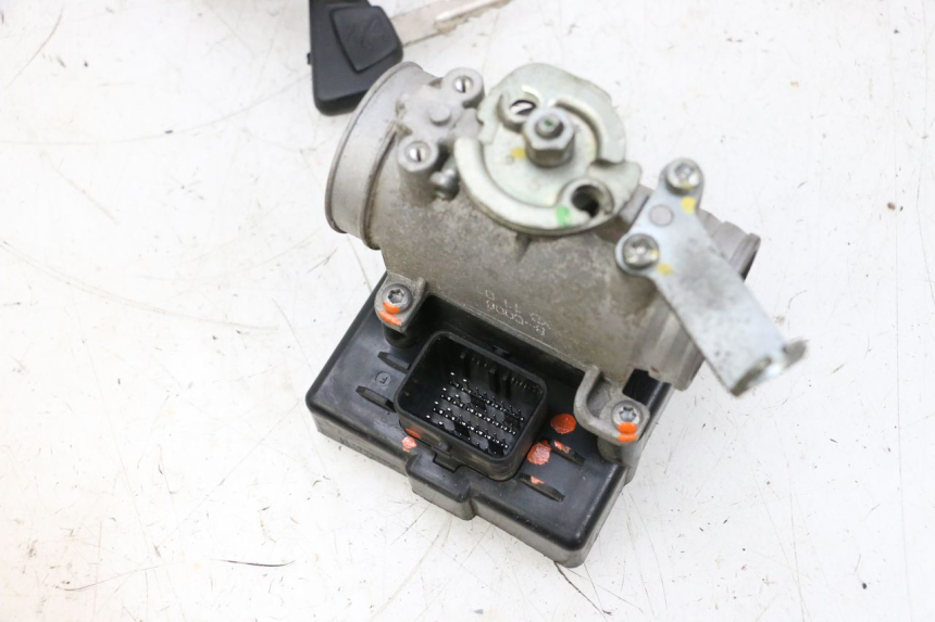 photo de KIT SERRURE CLE CDI NEIMAN PEUGEOT SATELIS 125 (2013 - 2018) - Pièce contrôlée