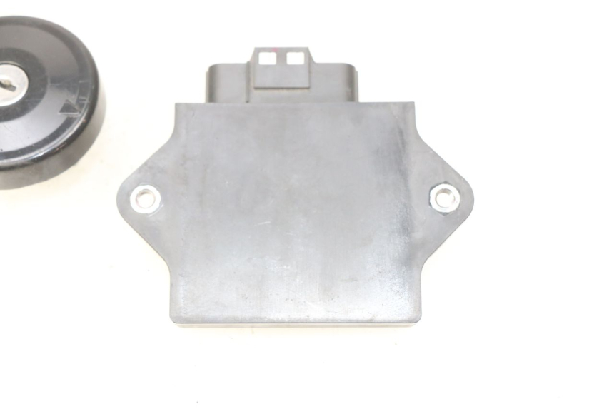 photo de KIT SERRURE CLE CDI NEIMAN YAMAHA X-MAX XMAX 125 (2010 - 2014)