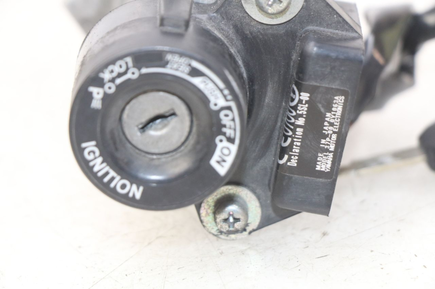 photo de KIT SERRURE CLE CDI NEIMAN YAMAHA X-MAX XMAX 125 (2010 - 2014)