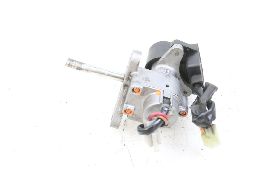 photo de KIT SERRURE CLE CDI NEIMAN YAMAHA XMAX X-MAX 125 (2006 - 2009) - Détails caractéristiques