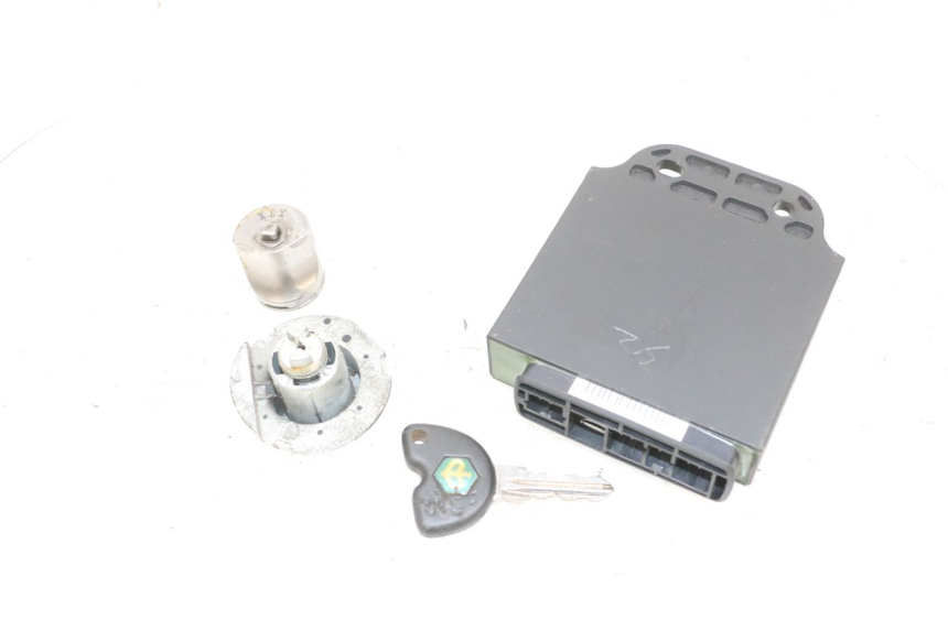 photo de KIT SERRURE CLE CDI NEIMAN PIAGGIO XEVO - X EVO 125 (2007 - 2016) - Détail de la pièce