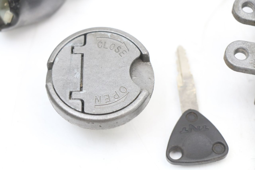 photo de KIT SERRURE CLE NEIMAN TNT MOTOR BOSTON 4T 50 (2018 - 2025)