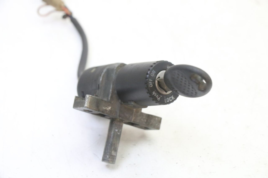 photo de KIT SERRURE CLE NEIMAN APRILIA CLASSIC 125 (1995 - 2001)