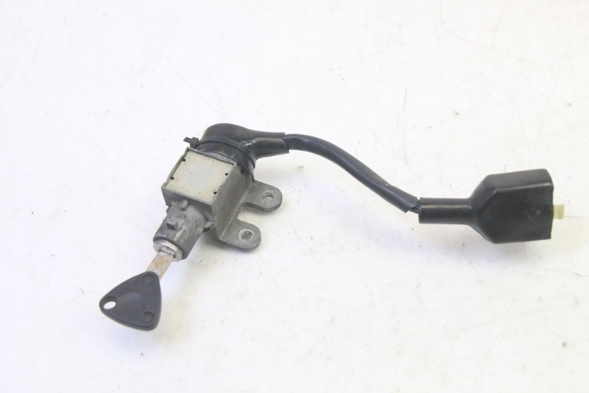 photo de KIT SERRURE CLE NEIMAN LONGJIA DIGITA 4T 50 (2019 - 2022) - Gros plan technique