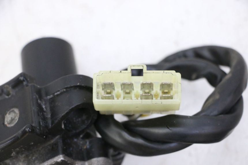 photo de KIT SERRURE CLE NEIMAN TRIUMPH SPRINT 900 (1995 - 1998)