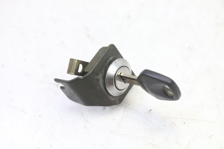 photo de KIT SERRURE CLE NEIMAN SUZUKI SV S 650 (2003 - 2009)