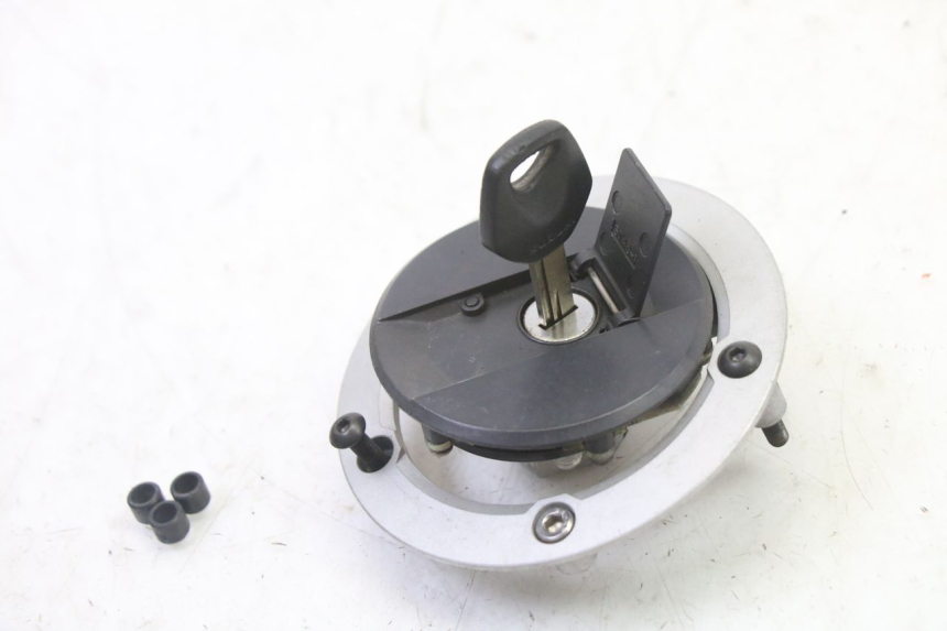 photo de KIT SERRURE CLE NEIMAN SUZUKI SV S 650 (2003 - 2009)