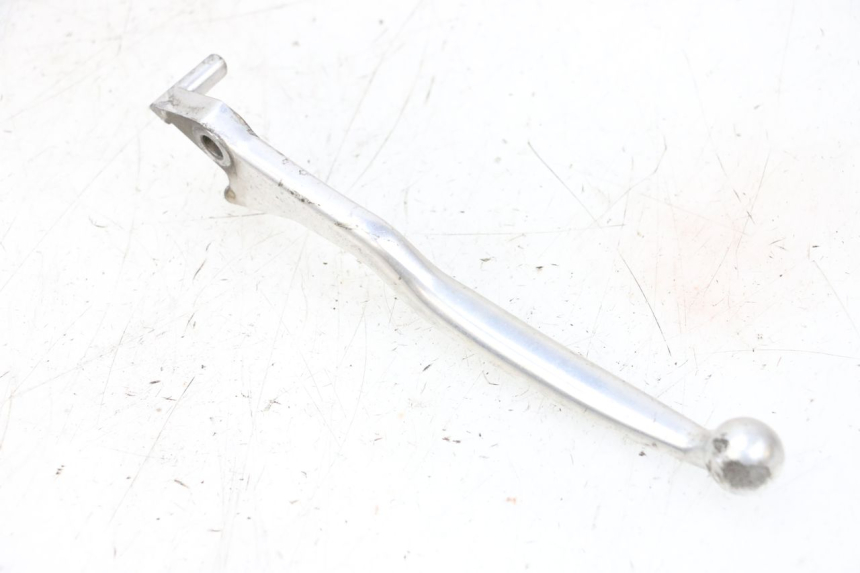 photo de LEVIER FREIN DROIT PEUGEOT SATELIS 125 (2013 - 2018) - Autre angle de vue