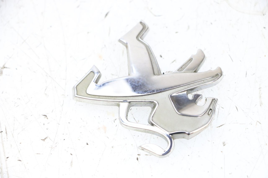 photo de LOGO MARQUE PEUGEOT KISBEE 2T 50 (2010 - 2017) - Autre angle de vue