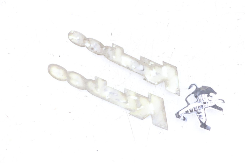 photo de LOGO MARQUE PEUGEOT KISBEE 4T 50 (2010 - 2017) - Détail de la pièce