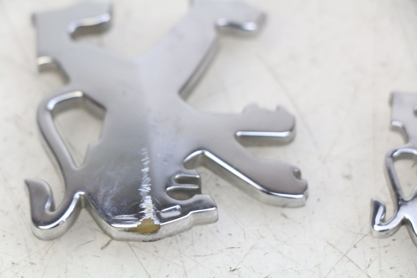 photo de LOGO MARQUE PEUGEOT SATELIS 125 (2006 - 2009)