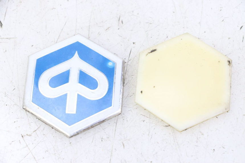 photo de LOGO MARQUE PIAGGIO XEVO - X EVO 125 (2007 - 2016)