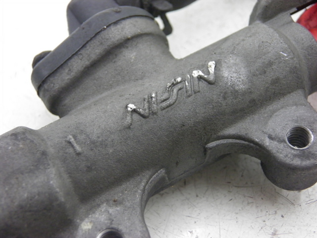 photo de MAITRE CYLINDRE ARRIERE HONDA NTV DEAUVILLE 650 (2001 - 2006)