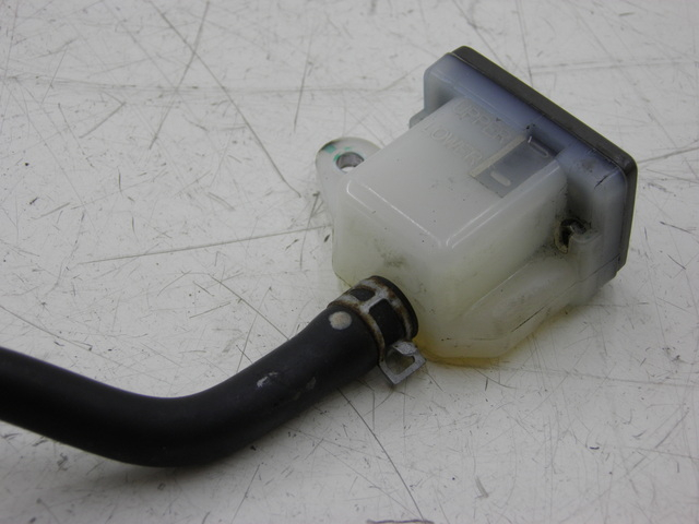 photo de MAITRE CYLINDRE ARRIERE SUZUKI GSX F GSXF 650 (2007 - 2015)