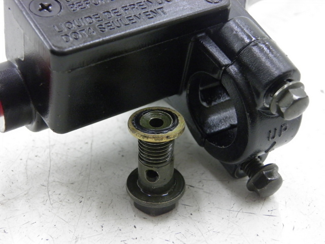 photo de MAITRE CYLINDRE AVANT BAOTIAN TRAVEL SPIRIT 50 (2010 - 2012)