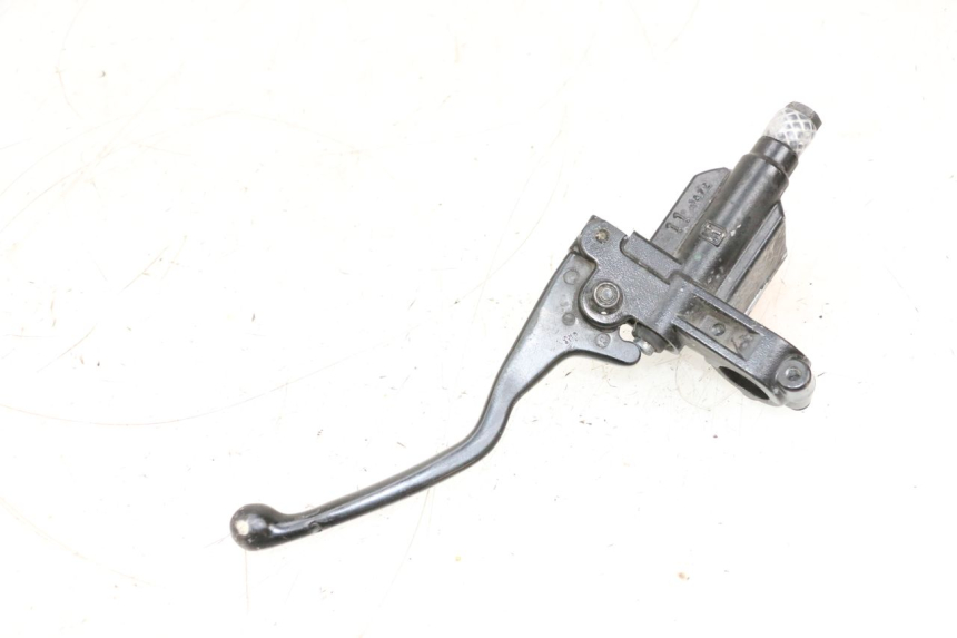 photo de MAITRE CYLINDRE AVANT MBK BOOSTER SPIRIT NAKED 50 (2004 - 2017) - Points de fixation