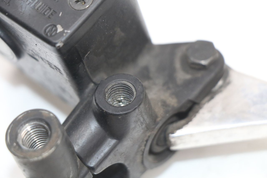 photo de MAITRE CYLINDRE AVANT SUZUKI BURGMAN 125 (2007 - 2014)