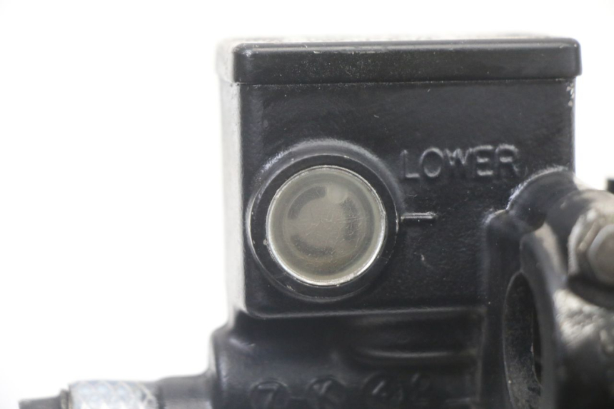 photo de MAITRE CYLINDRE AVANT HONDA FES S-WING SWING ABS 125 (2007 - 2015)