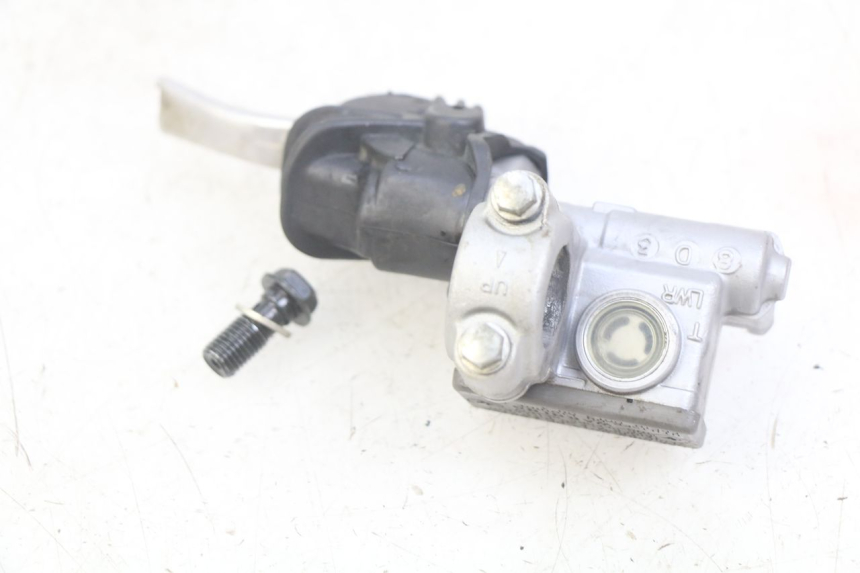 photo de MAITRE CYLINDRE AVANT KAWASAKI KX 85 (2001 - 2013)