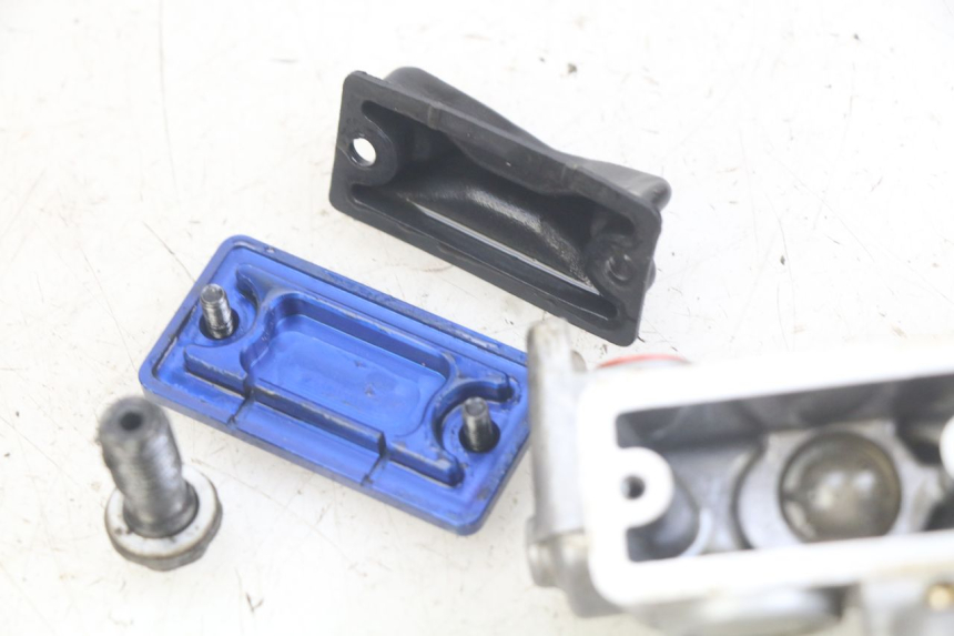photo de MAITRE CYLINDRE AVANT KAWASAKI KX 85 (2001 - 2013)