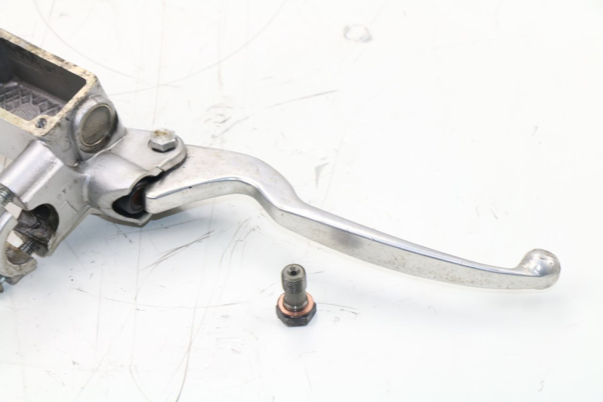 photo de MAITRE CYLINDRE AVANT KYMCO AGILITY RS 4T 50 (2009 - 2013)