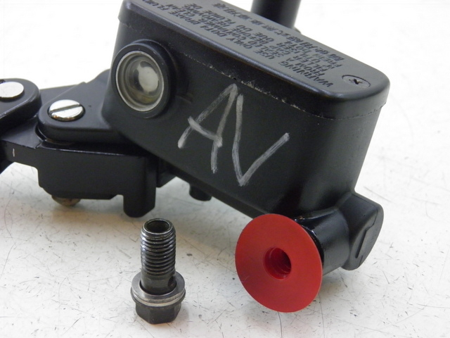 photo de MAITRE CYLINDRE AVANT KYMCO XCITING RI ABS 500 (2010) - Pièce contrôlée