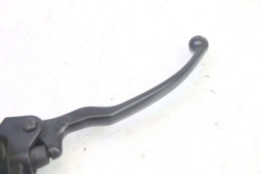 photo de MAITRE CYLINDRE AVANT PIAGGIO MP3 RL 250 (2007 - 2010) - Zoom état d’usage