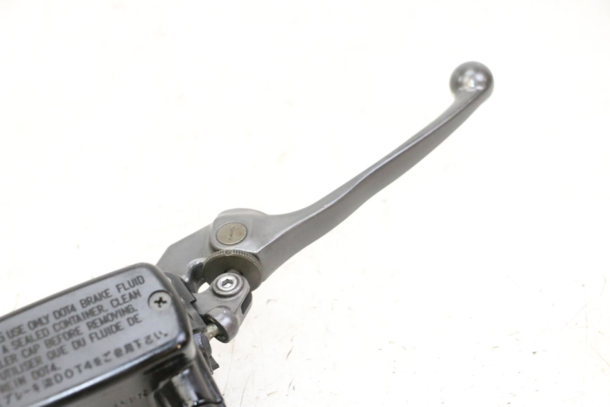 photo de MAITRE CYLINDRE AVANT HONDA NTV DEAUVILLE 650 (2001 - 2006)