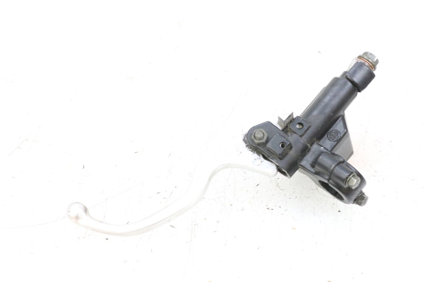 photo de MAITRE CYLINDRE AVANT SYM ORBIT 2 50 (2008 - 2014) - Autre angle de vue