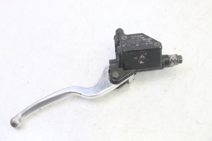 photo de MAITRE CYLINDRE AVANT SYM ORBIT III 3 4T 50 (2021 - 2025) - Autre angle de vue