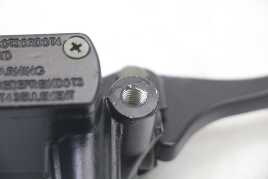 photo de MAITRE CYLINDRE AVANT PEUGEOT TREKKER TKR 50 (2005 - 2014)
