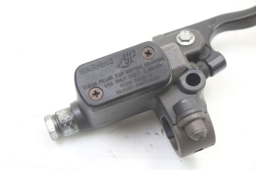 photo de MAITRE CYLINDRE AVANT PEUGEOT TREKKER TKR 50 (2005 - 2014)
